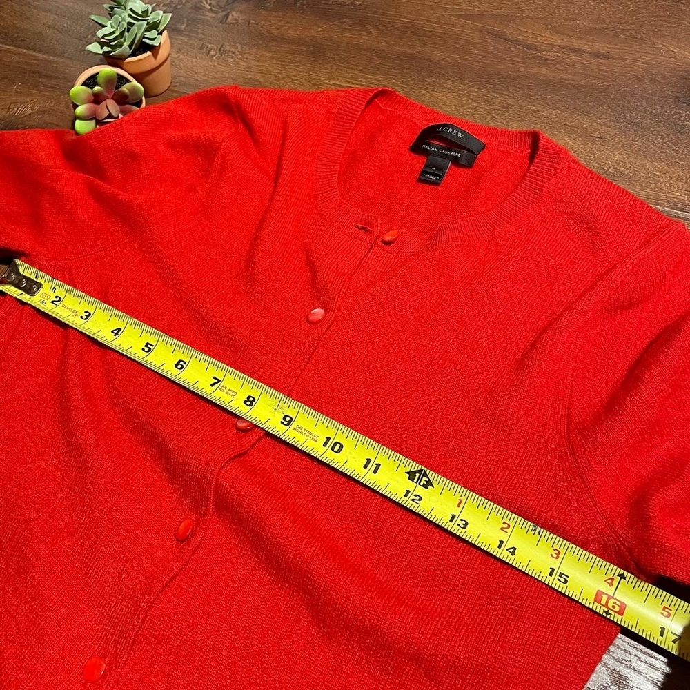 J Crew Italian Cashmere Red Cardigan - Size Medium - Picture 5 of 6